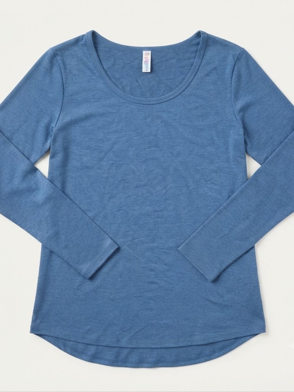 LuLaRoe Women's Blue Solid Long Sleeve Scoop Neck Top Blouse Size Medium M